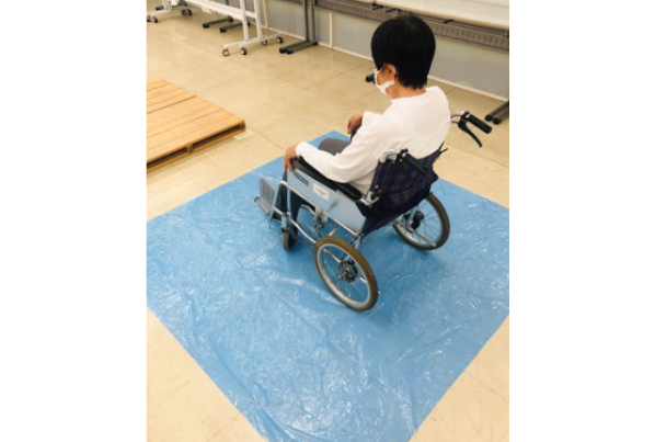 使い捨て床シート